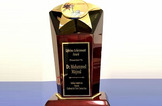 Dr. Muhammed Majeed awarded Lifetime Achievement Award by the Indian American Kerala Cultural And Civic Center (IAKCCC)